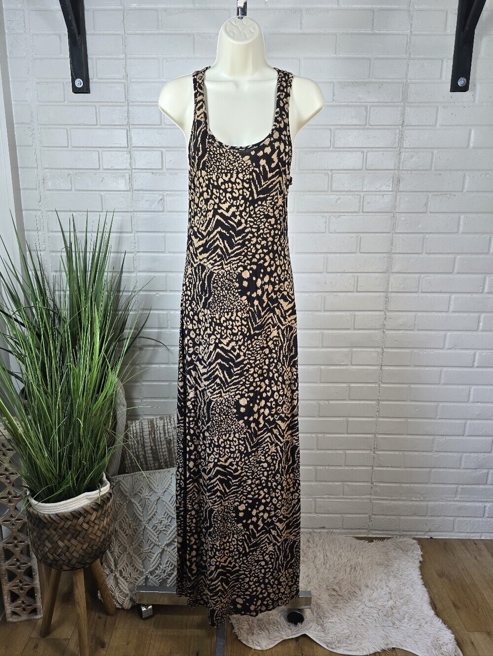 Forever 21 Leopard Print Racer Back Maxi Dress Small